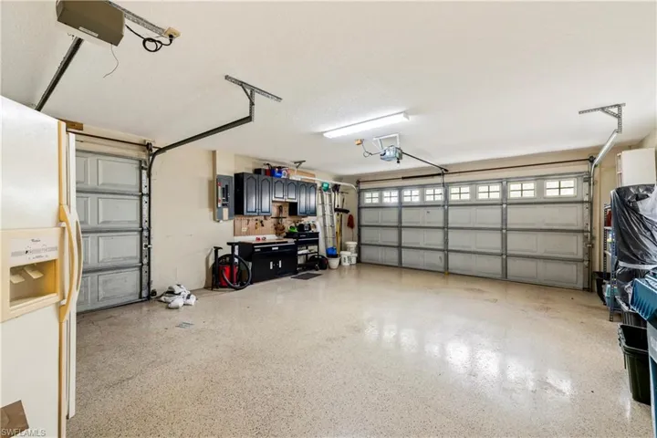9029 Penelope Dr, Weeki Wachee, Florida 34613