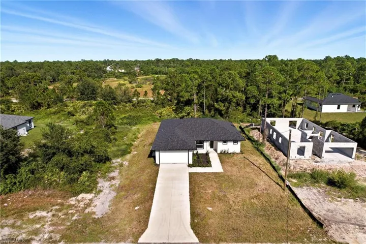 2705  64th W ST, Lehigh Acres, FL 33971