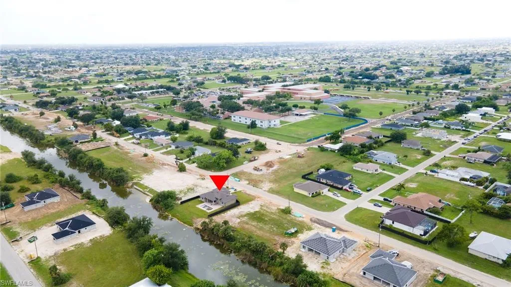 1821 13th AVE, Cape Coral, FL 33909,2025000070