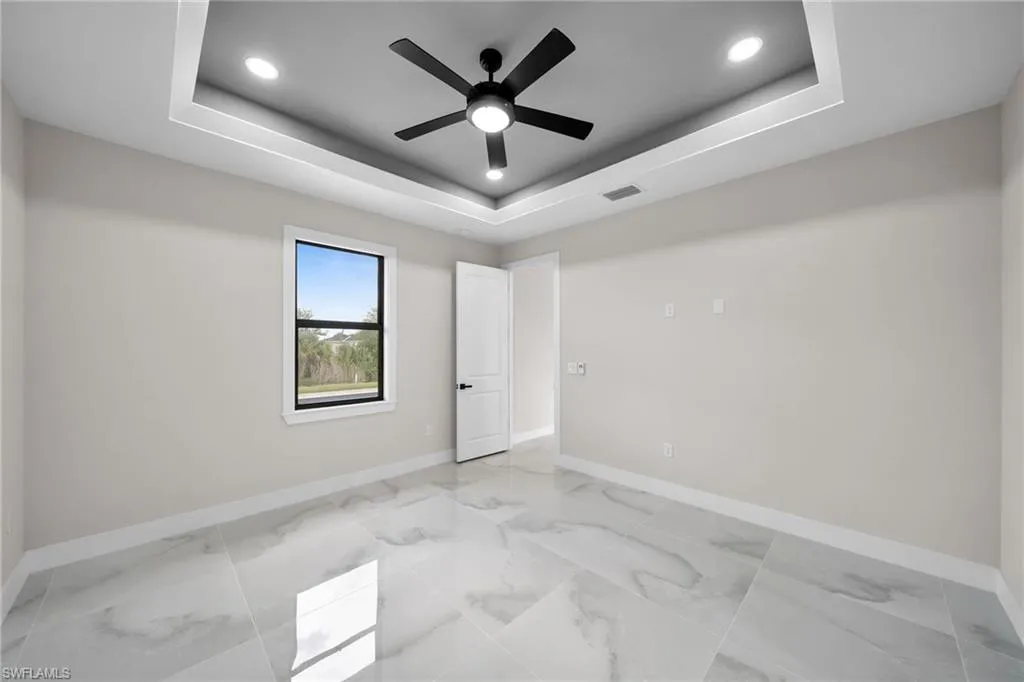 1821 13th AVE, Cape Coral, FL 33909,2025000070