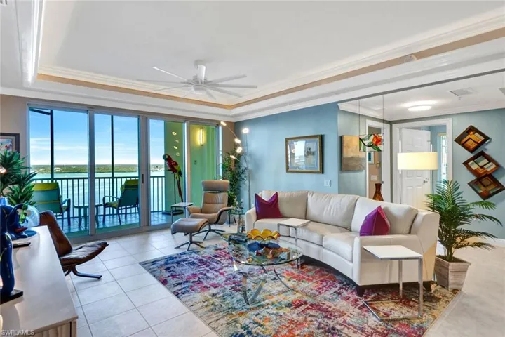 2745  1st  ST, Fort Myers, FL 33916