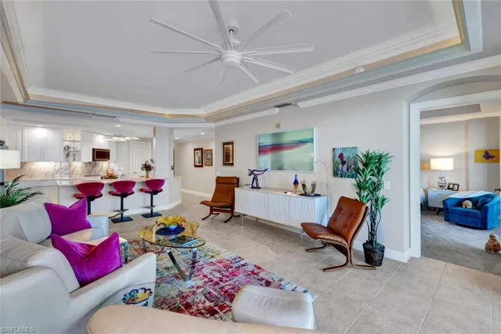 2745  1st  ST, Fort Myers, FL 33916