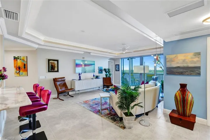 2745  1st  ST, Fort Myers, FL 33916