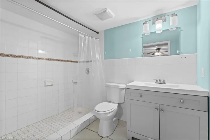 Beautifully updated bathroom
