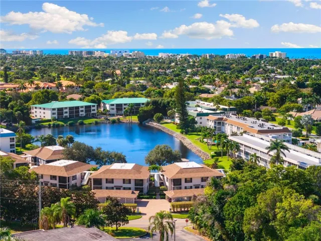 3135 Riviera Dr B205, Naples, Florida 34103