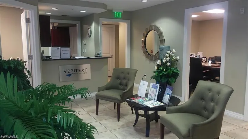 2402  Bay  ST, Fort Myers, FL 33901