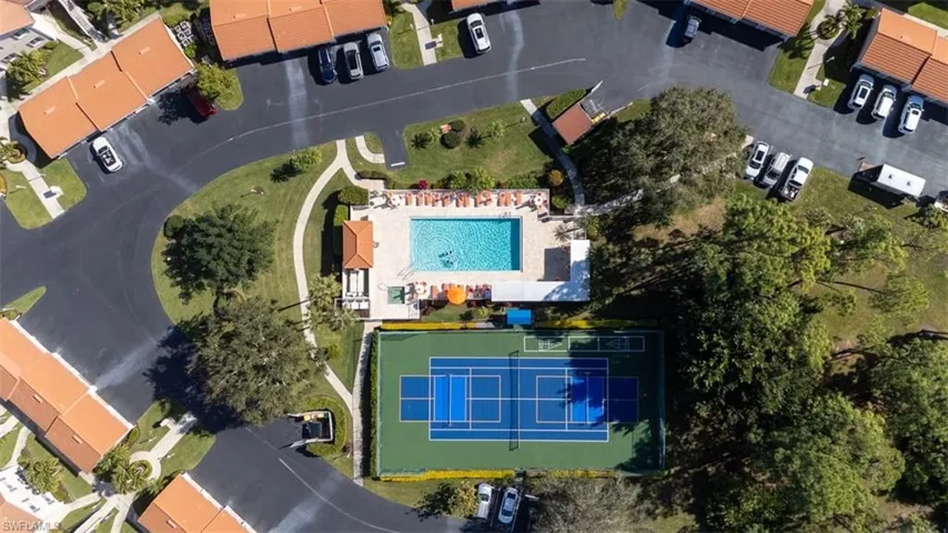 Saratoga Colony Pool and tennis/Pickleball court