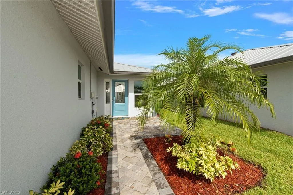 175 Village CIR, Labelle, FL 33935,2025000275