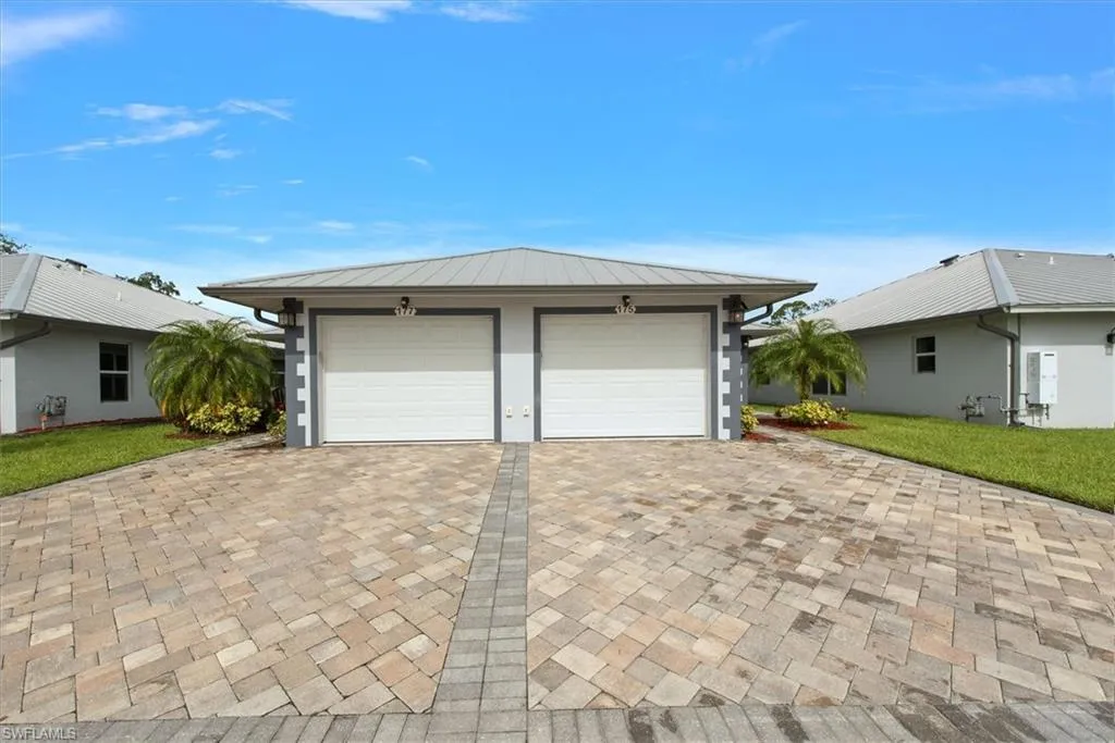 175 Village CIR, Labelle, FL 33935,2025000275