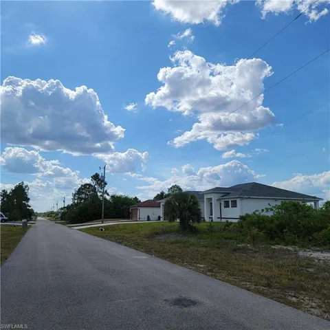 2511 23rd St W, Lehigh Acres Fl 33971