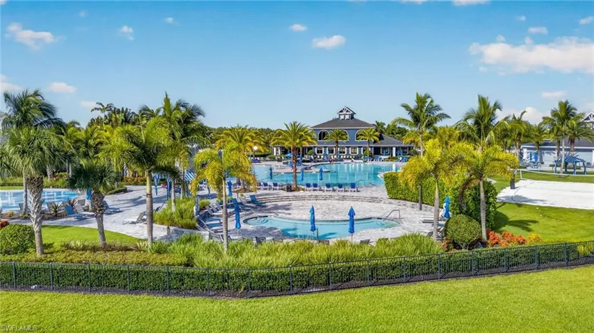 Splash pad/spa