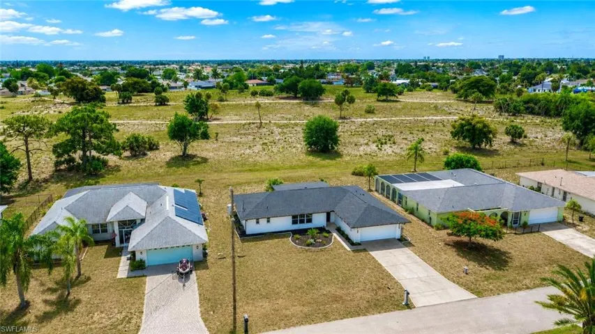 3745 SE 6th  AVE, Cape Coral, FL 33904