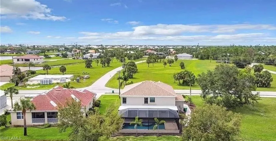 Drone / aerial view