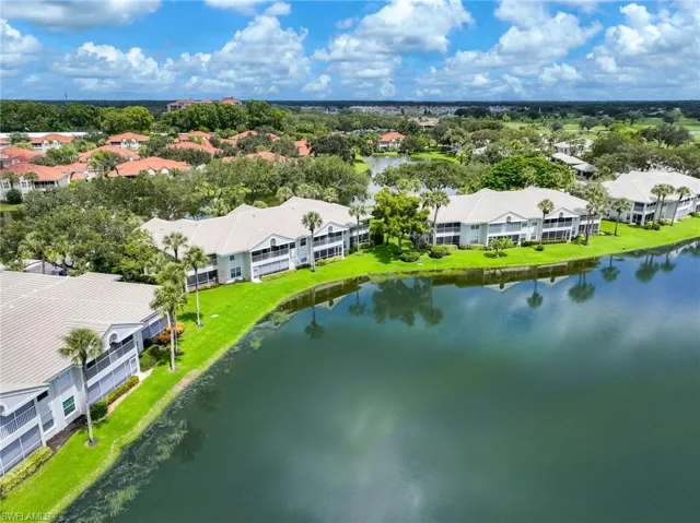 6260 Bellerive Ave 407, Naples, Florida 34119