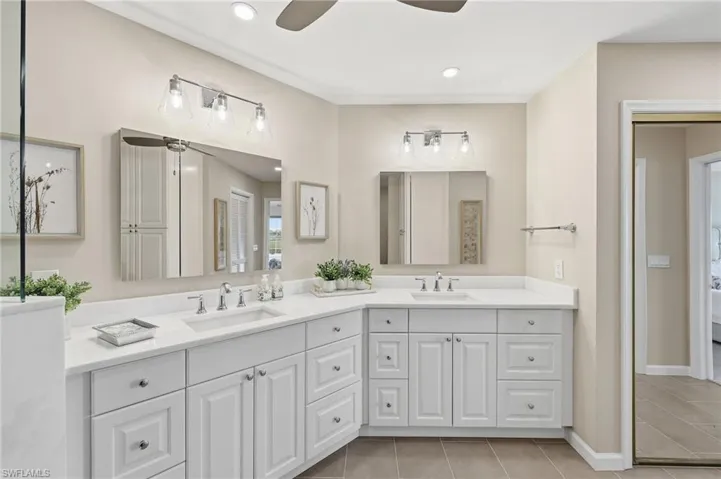 6260 Bellerive Ave 407, Naples, Florida 34119