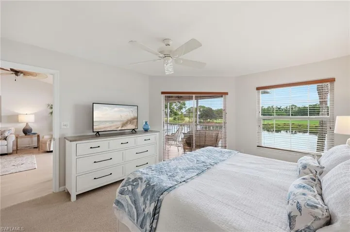 6260 Bellerive Ave 407, Naples, Florida 34119