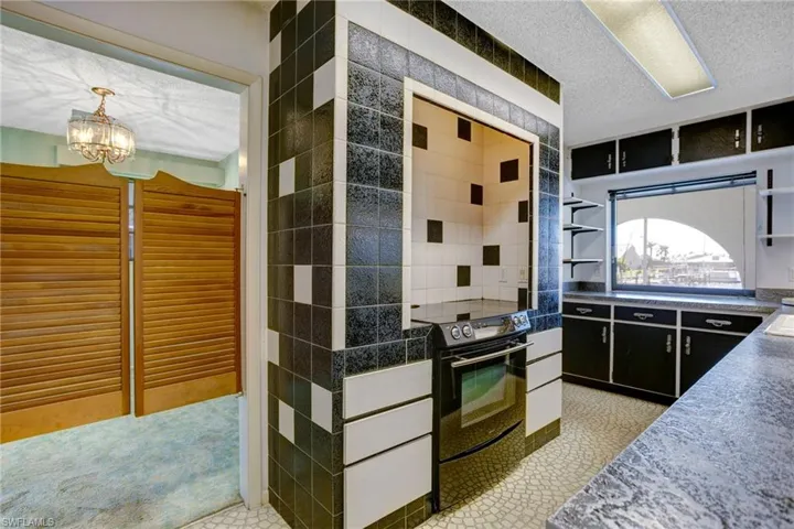 Kitchen featuring pendant lighting
