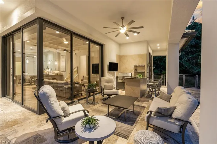 17014 Verona Ln, Naples, Florida 34110