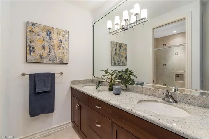 17014 Verona Ln, Naples, Florida 34110
