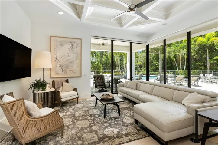 17014 Verona Ln, Naples, Florida 34110
