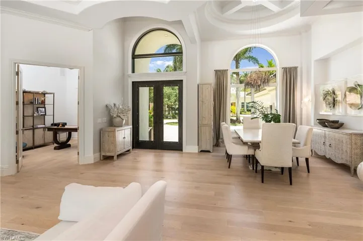 17014 Verona Ln, Naples, Florida 34110