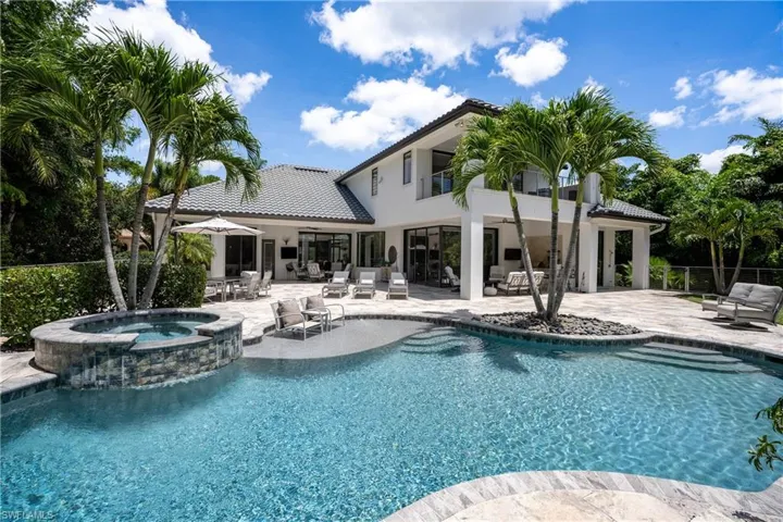 17014 Verona Ln, Naples, Florida 34110