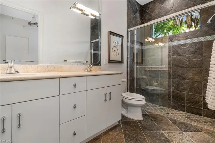 17014 Verona Ln, Naples, Florida 34110