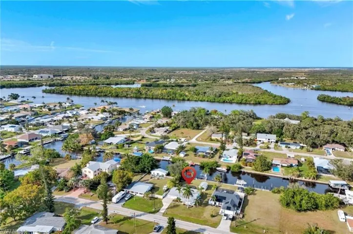 12315 Davis Blvd, Fort Myers, Florida 33905