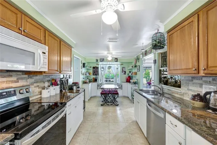 12315 Davis Blvd, Fort Myers, Florida 33905