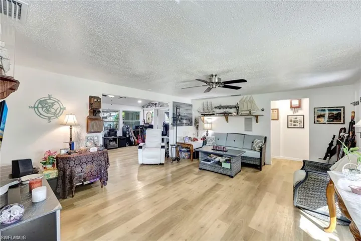 12315 Davis Blvd, Fort Myers, Florida 33905