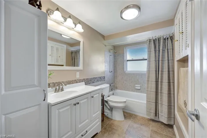 12315 Davis Blvd, Fort Myers, Florida 33905
