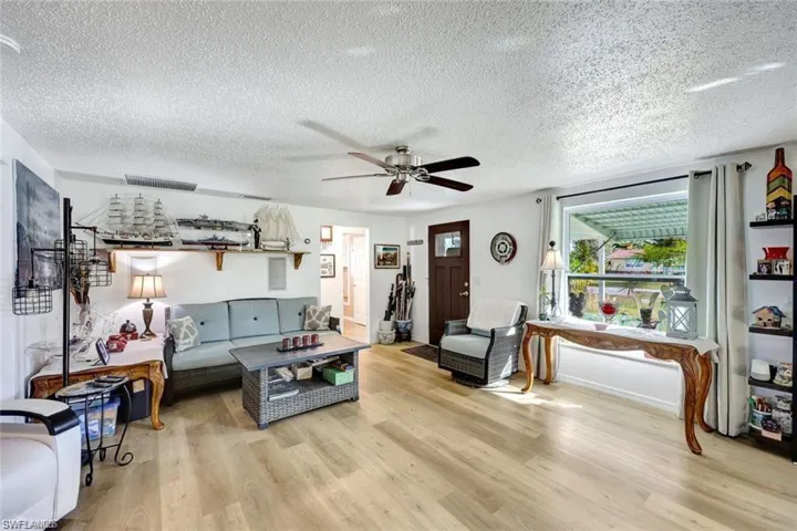 12315 Davis Blvd, Fort Myers, Florida 33905