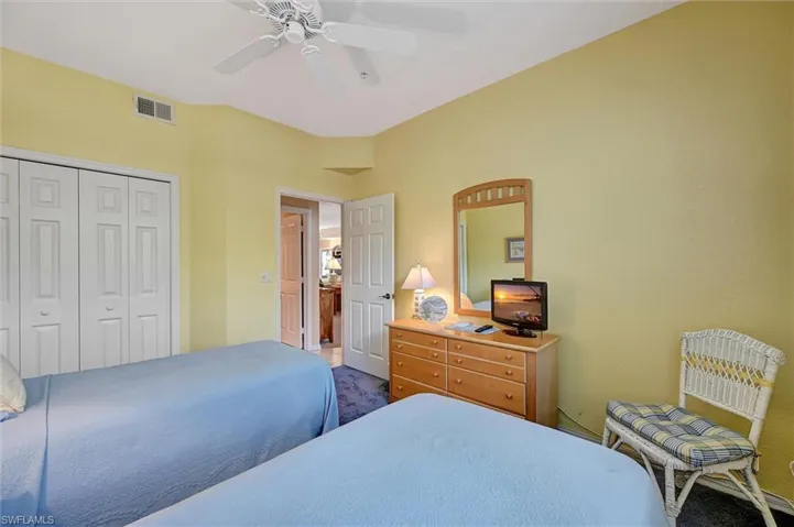 Private Guest Room with full bath right next door.