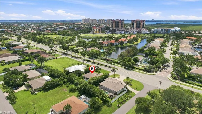 1729 El Dorado Pkwy W, Cape Coral, Florida 33914