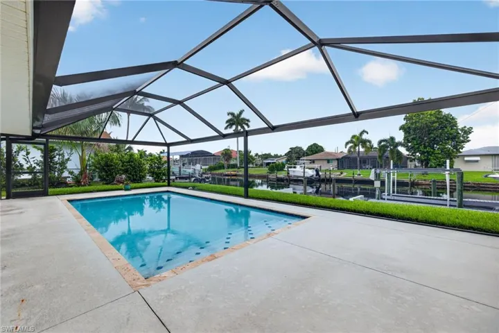 4957 Sorrento Ct, Cape Coral, Florida 33904