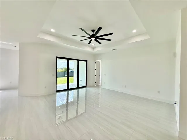 2706  Floyd S AVE, Lehigh Acres, FL 33976