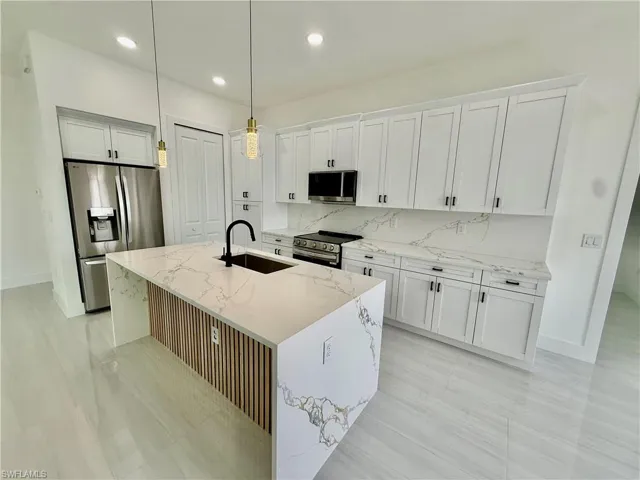 2706  Floyd S AVE, Lehigh Acres, FL 33976