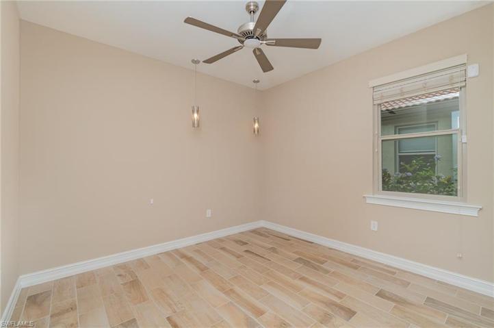 16365  Aberdeen  WAY, Naples, FL 34110