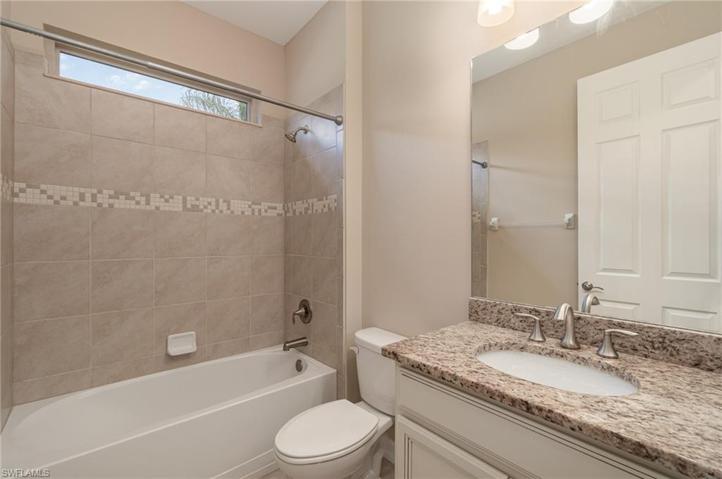 16365  Aberdeen  WAY, Naples, FL 34110