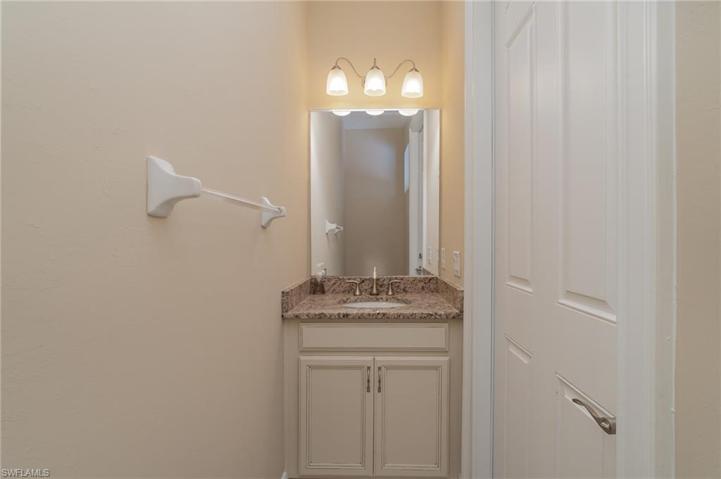 16365  Aberdeen  WAY, Naples, FL 34110