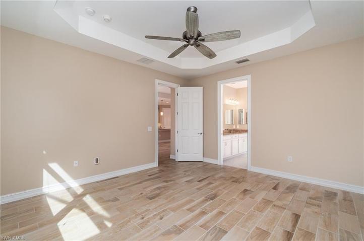 16365  Aberdeen  WAY, Naples, FL 34110