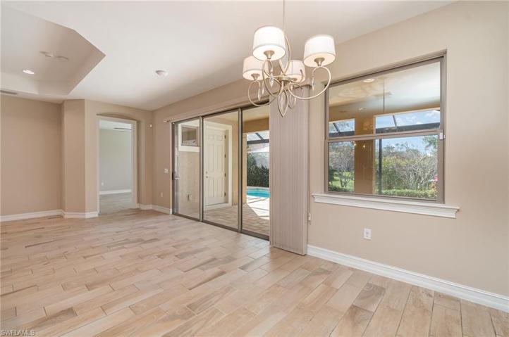 16365  Aberdeen  WAY, Naples, FL 34110