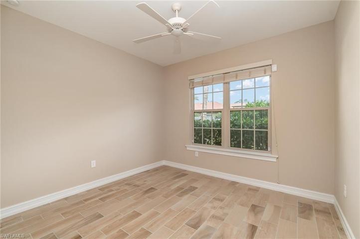 16365  Aberdeen  WAY, Naples, FL 34110