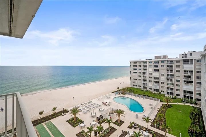 3443 Gulf Shore Blvd N 713, Naples, Florida 34103