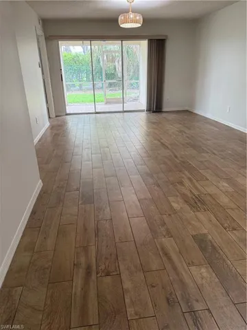 7750 Jewel Ln 103, Naples, Florida 34109
