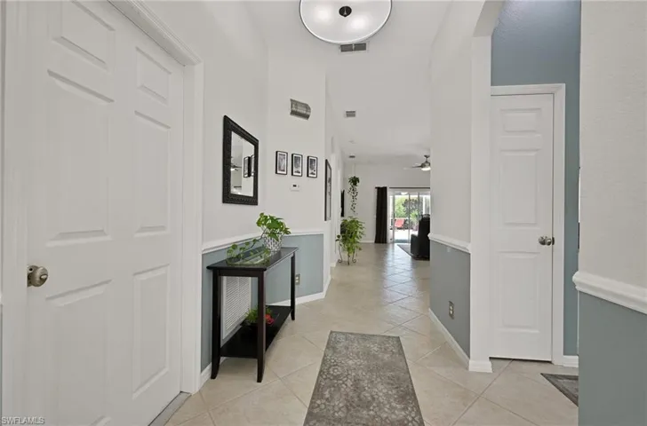 Foyer entry from front door.