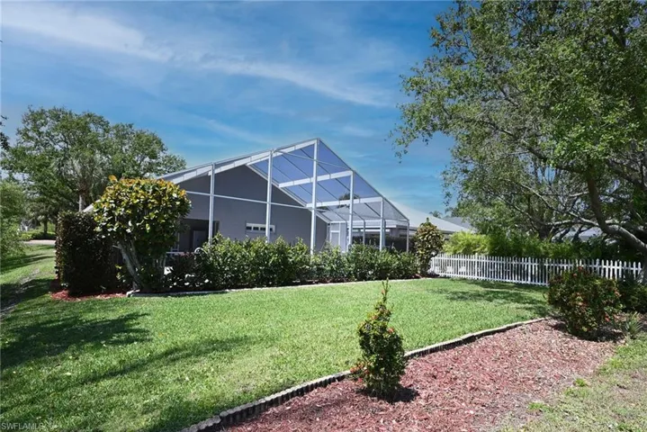 8802  Fawn Ridge  DR, Fort Myers, FL 33912