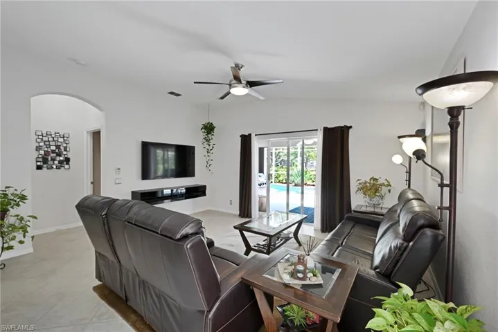 8802  Fawn Ridge  DR, Fort Myers, FL 33912