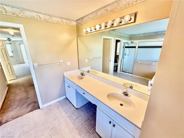 Dual sinks