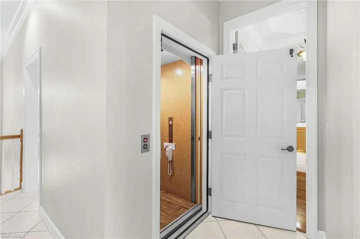 Elevator